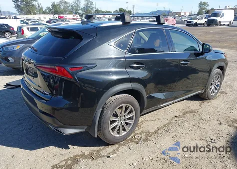 2019 Lexus Nx 300 z USA, uszkodzony, nr VIN JTJBARBZ7K2194990